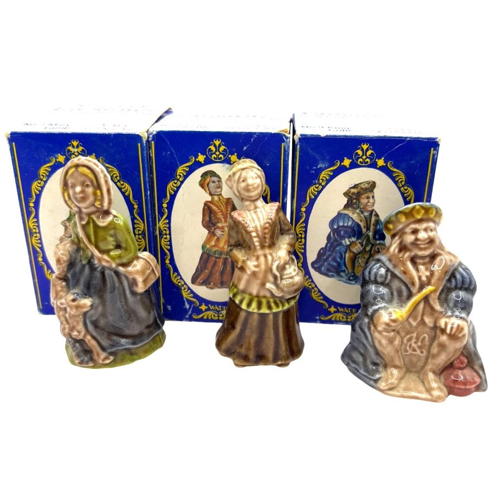 Wade England Nursery Favourites Figurines Mary Lamb Polly Kettle King Cole Boxes